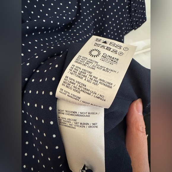NWT Reformation Edalene dress Navy Polka Dot Dress with White Collar bow 10 M L - Picture 11 of 11